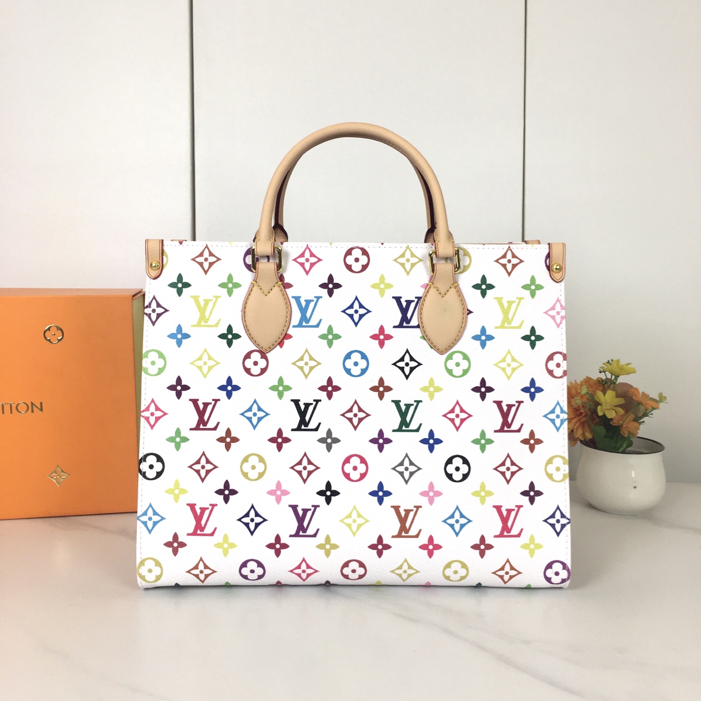 LV bag 442